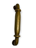 Jaladera de bronce con detalle