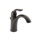 Delta Lahara® Llave de combinación de una manija para lavamanos